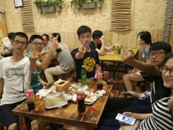 宕昌烧烤加盟,学烧烤技术,开烧烤店多少钱疯狂烤翅加盟